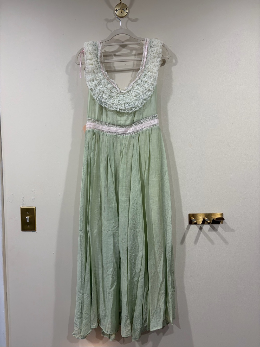 NEW LaceMade Green Kite Dress - Picture 15 of 17